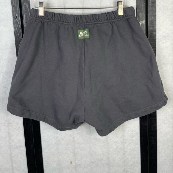 Daily Drills Pants - Daily drills Women's Gray lounge Shorts. Size: XS/S